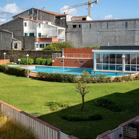 Coutinho - Apartamento Com Pisicina, Junto A Praia Fão