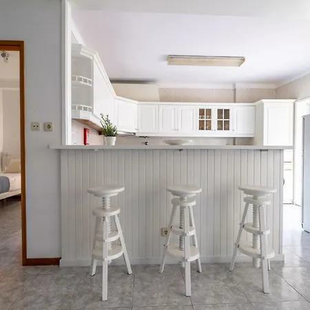 Coutinho - Apartamento Com Pisicina, Junto A Praia Appartamento