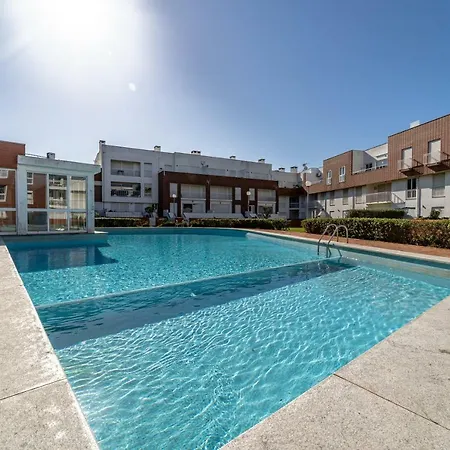 Apartamento Coutinho - Apartamento Com Pisicina, Junto A Praia Fão